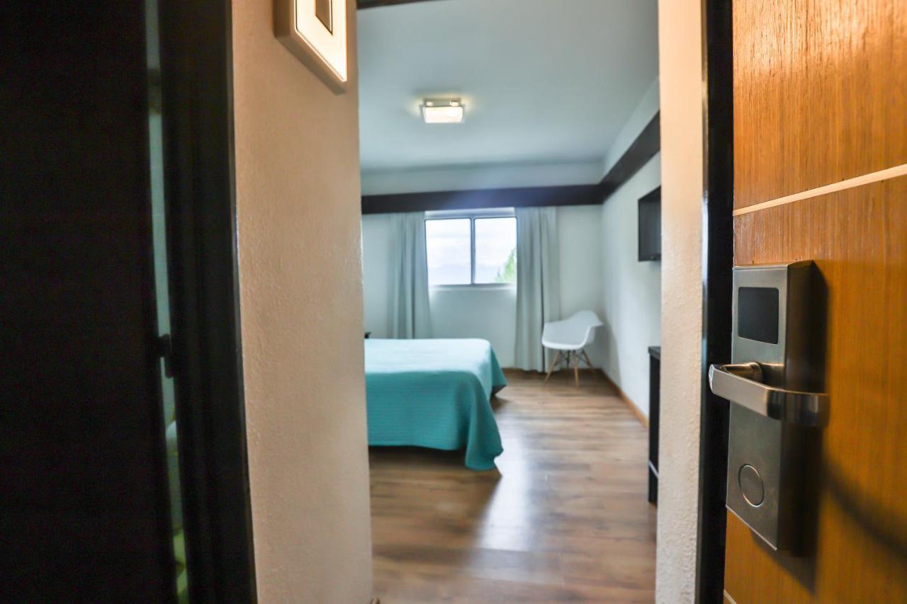 Hotel Bariloche Ski المظهر الخارجي الصورة